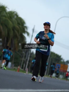 Runner Photo 4386563