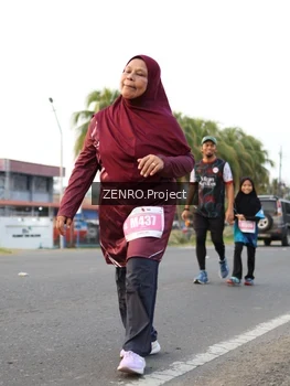 Runner Photo 4386580