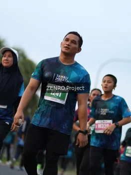 Runner Photo 4386589