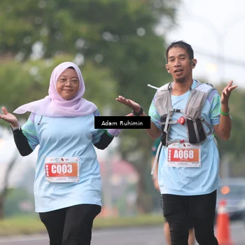 Runner Photo 4386593
