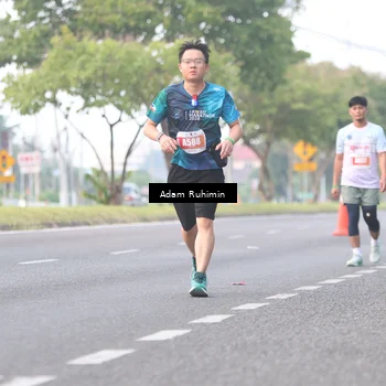 Runner Photo 4386599