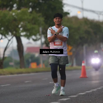 Runner Photo 4386609