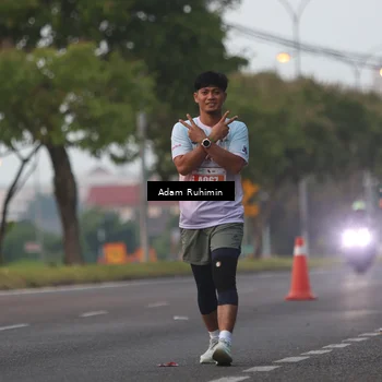 Runner Photo 4386611
