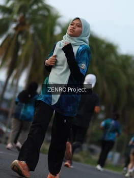 Runner Photo 4386612