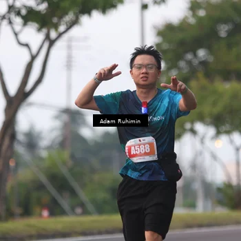 Runner Photo 4386614