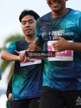 Runner Photo 4386617