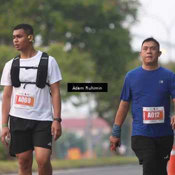 Runner Photo 4386628