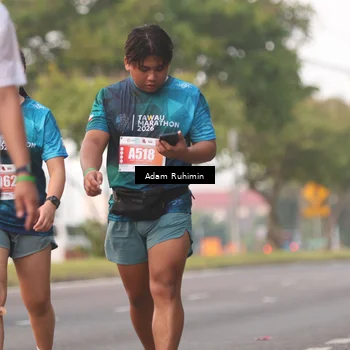 Runner Photo 4386633