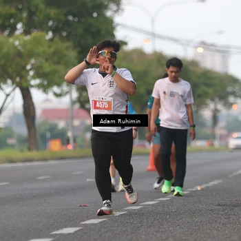 Runner Photo 4386640