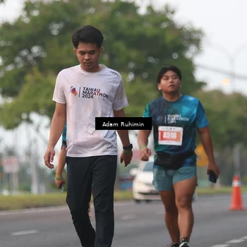 Runner Photo 4386648