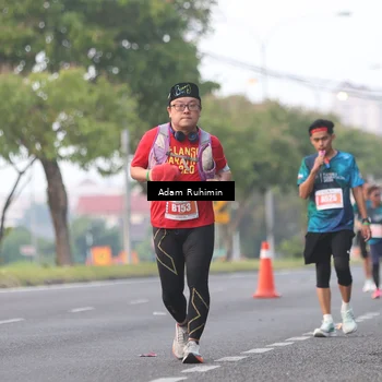 Runner Photo 4386658