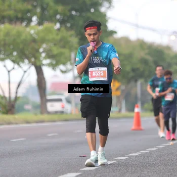 Runner Photo 4386665