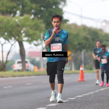 Runner Photo 4386668