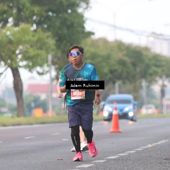Runner Photo 4386673