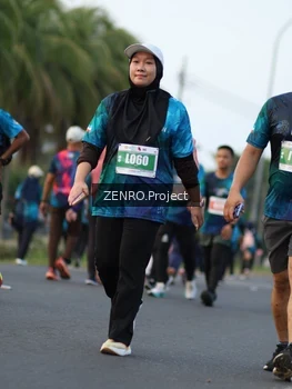 Runner Photo 4386676