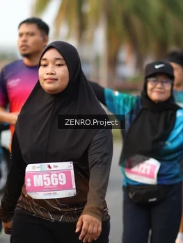 Runner Photo 4386714