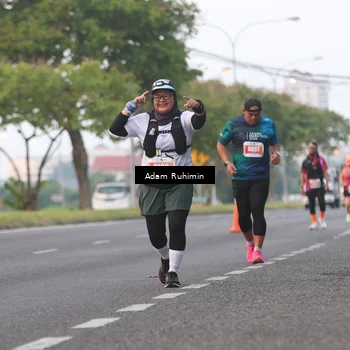 Runner Photo 4386716