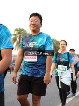 Runner Photo 4386724