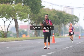 Runner Photo 4386747