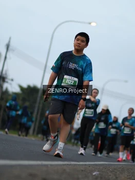 Runner Photo 4386782