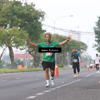 Runner Photo 4386787