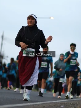 Runner Photo 4386791