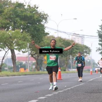 Runner Photo 4386801