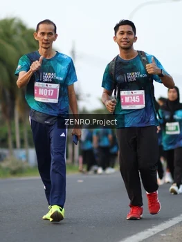 Runner Photo 4386856