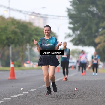Runner Photo 4386857