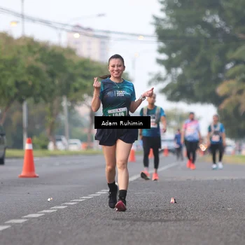 Runner Photo 4386860