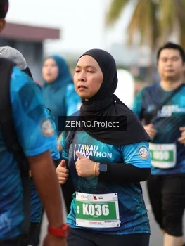 Runner Photo 4386866