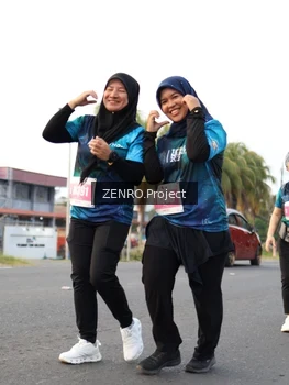 Runner Photo 4386907