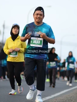 Runner Photo 4386909