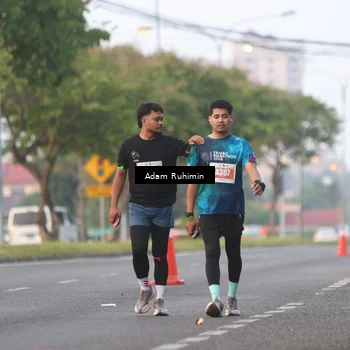 Runner Photo 4386974