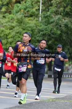 Runner Photo 43870