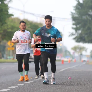 Runner Photo 4387037
