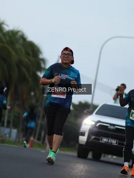 Runner Photo 4387060
