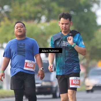 Runner Photo 4387073