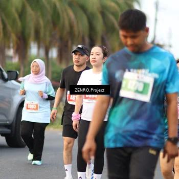 Runner Photo 4387107