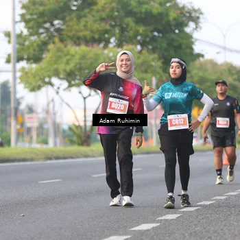 Runner Photo 4387108
