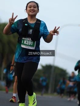 Runner Photo 4387116