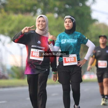 Runner Photo 4387117