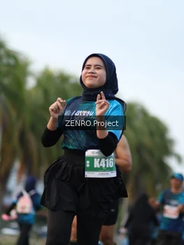 Runner Photo 4387126
