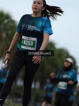 Runner Photo 4387145
