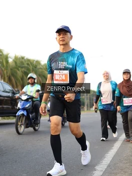 Runner Photo 4387174