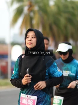 Runner Photo 4387199