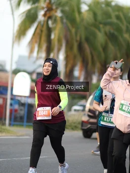 Runner Photo 4387200