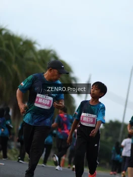 Runner Photo 4387233