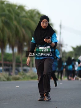 Runner Photo 4387249