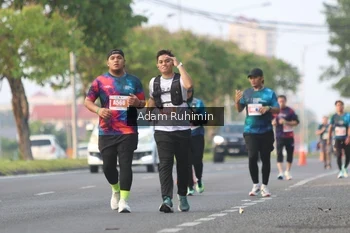 Runner Photo 4387254